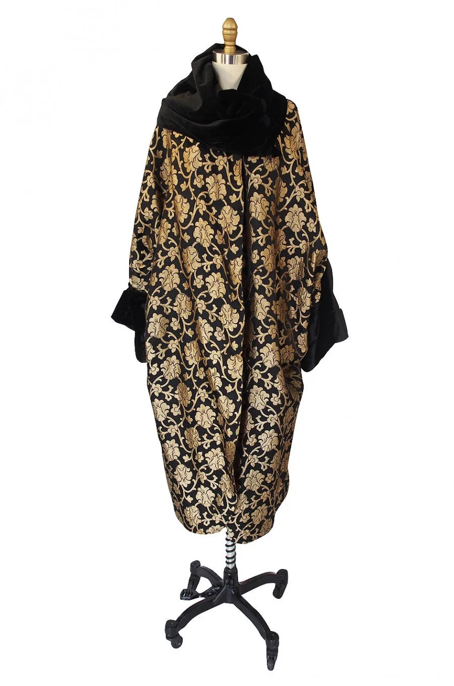 Gold Lame 1920s Flapper Cocoon Coat