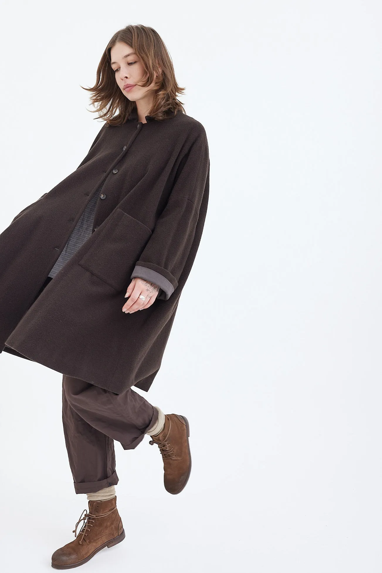 Apuntob Virgin Wool and Cashmere Blend Elegant Coat - Model P1738/TS722