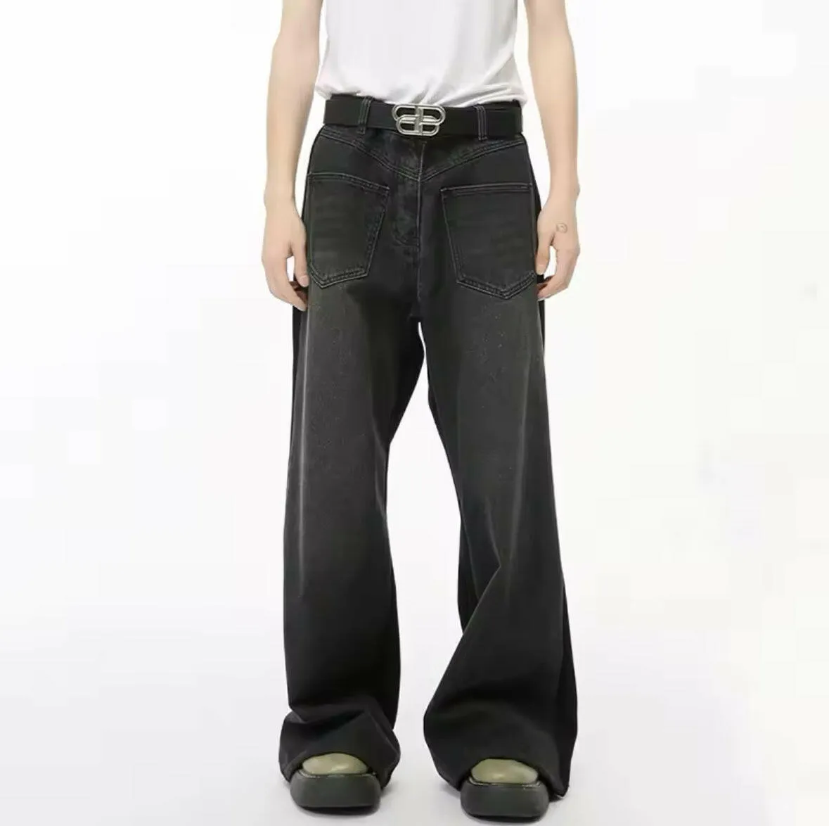 Black Baggy Reverse Pocket Jeans