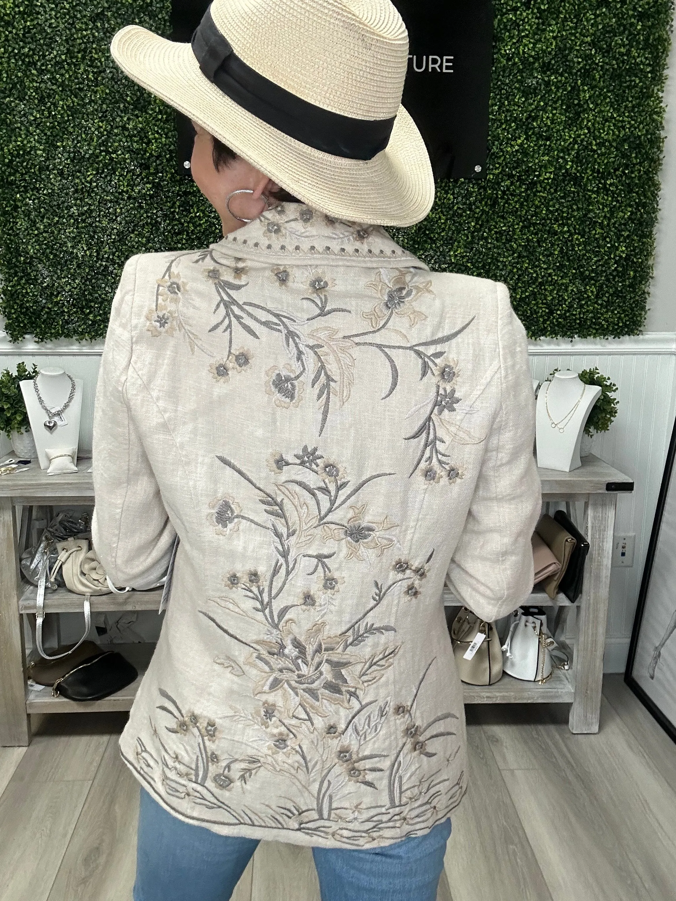 Floral Embroidered Blazer