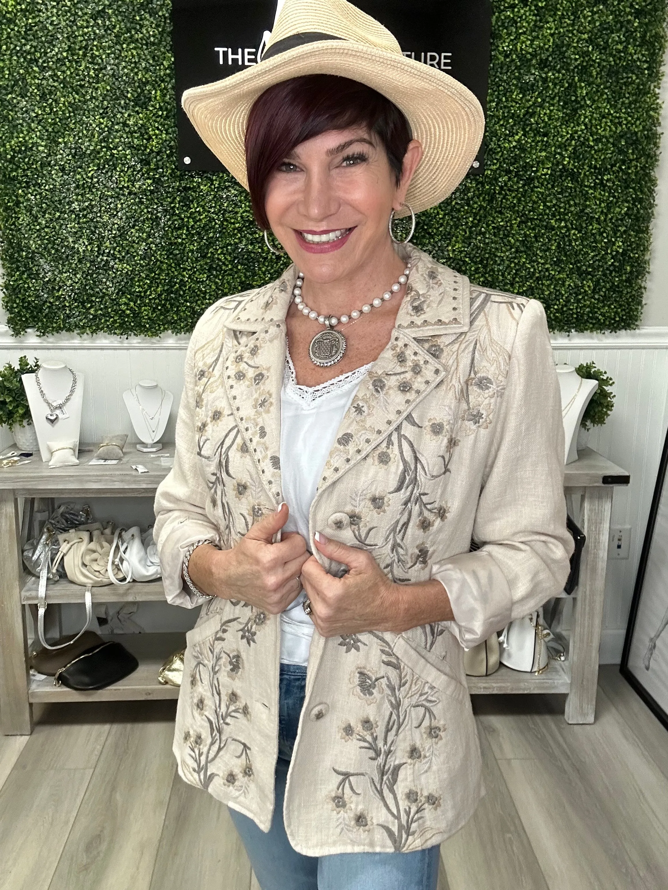 Floral Embroidered Blazer