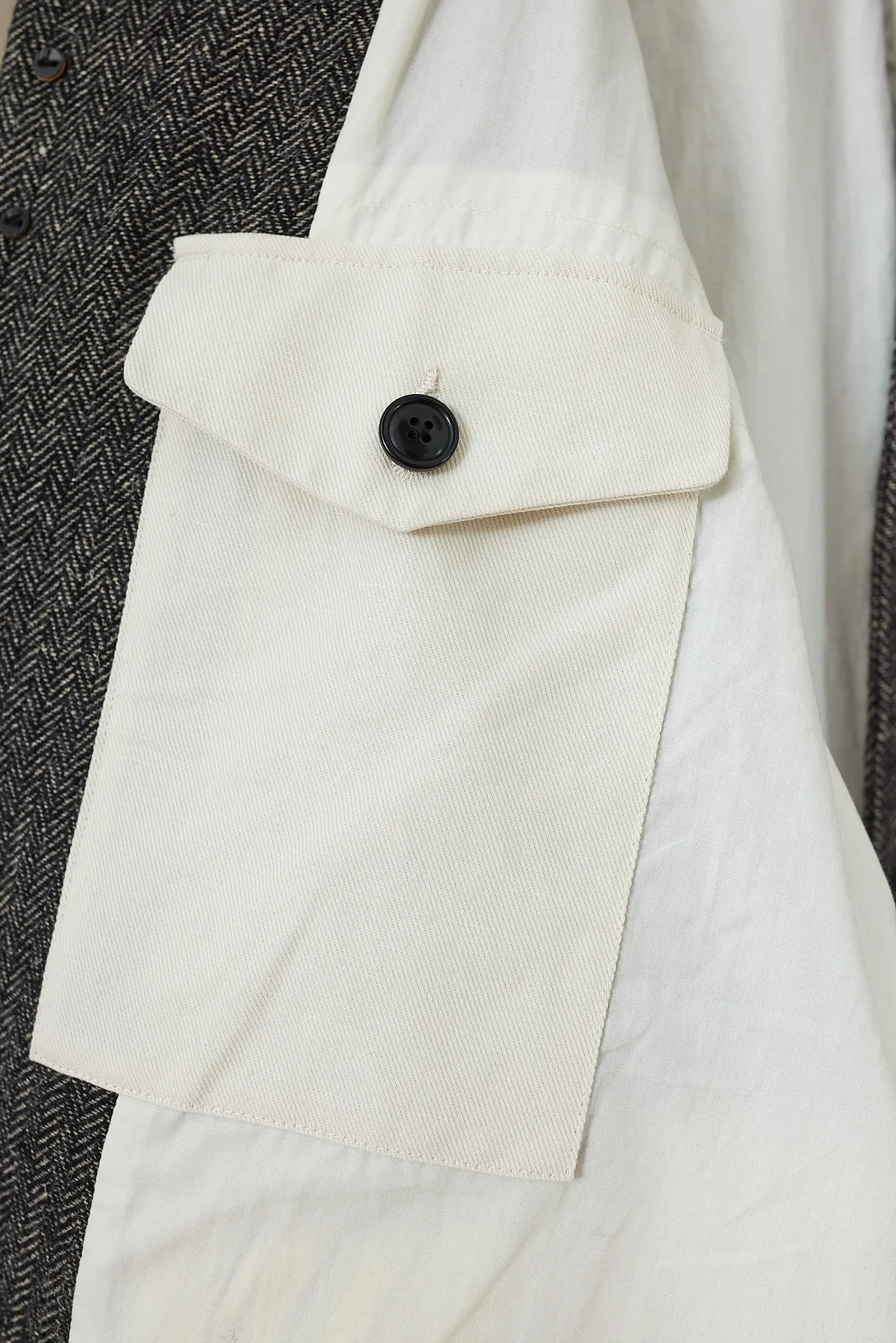 Klasica SIGLO Luxe Trench Coat - Elegant and Stylish Outerwear for Every Occasion